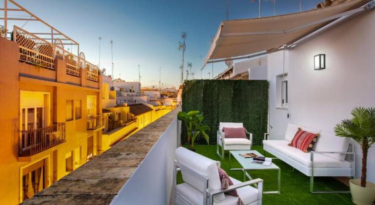 Apartment with terrace | Close to Seville Cathedral | Pets are welcome — photo 4