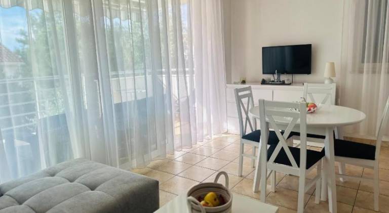Lovely rental apartment with terrace | Pet-friendly — photo 2