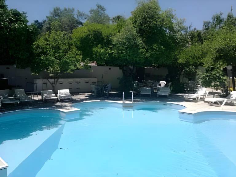 Chrysanthos Boutique Apartments — photo 4