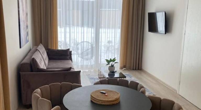 Holiday apartment with hot tub & pool — photo 2