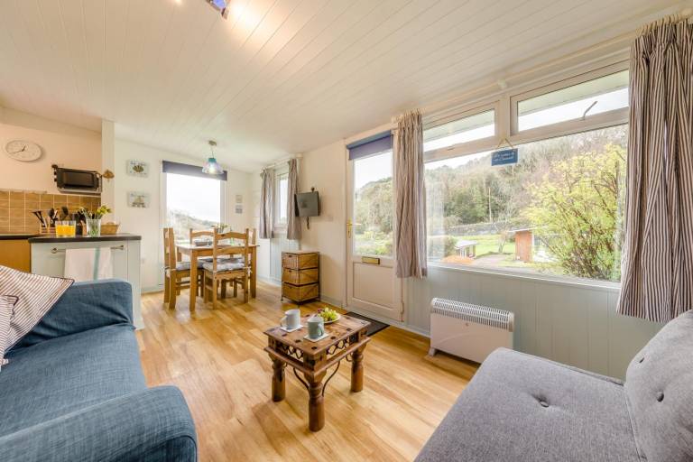 Lodge with garden in Swansea
