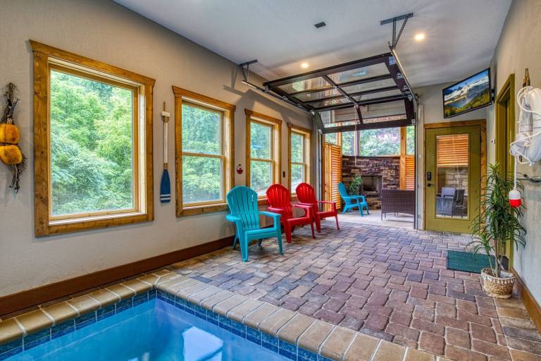 Child-friendly lovely cabin with private pool | Pet-friendly — photo 2