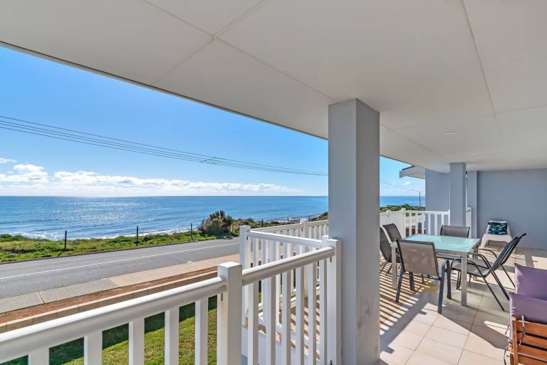 House Mandurah