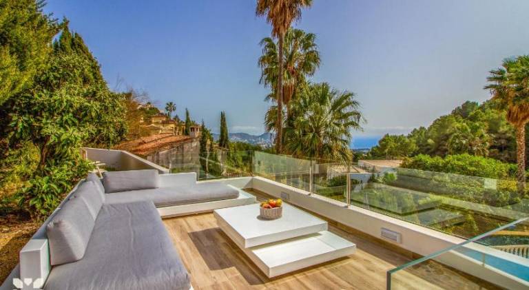 Fully equipped villa with yard, patio & barbeque | Pets allowed — photo 2