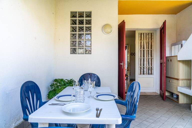 Children-friendly nice holiday apartment with yard, pool & terrace | Garden view | Pets are welcome — photo 2