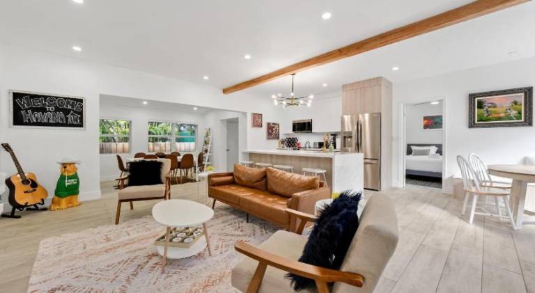 Villa with jacuzzi & pool | Near Little Havana — photo 4