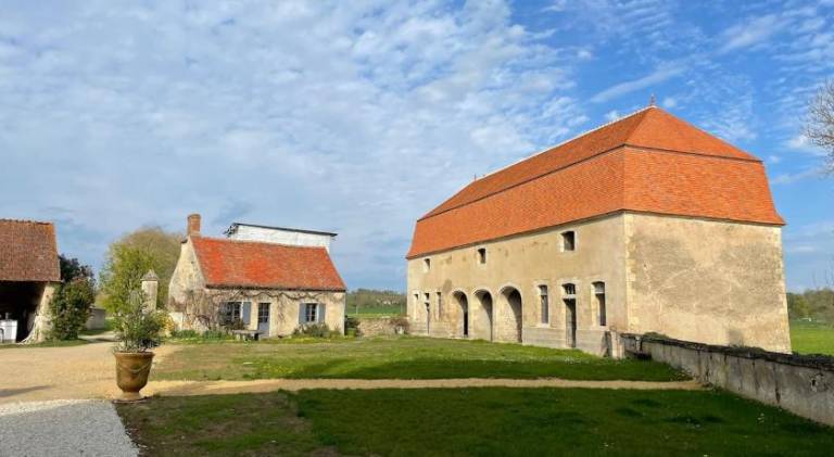 Vacation home with 1 room for 5 persons in Nevers