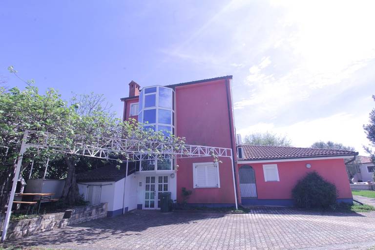 Holiday apartment with BBQ & yard | Beach nearby | Pets are welcome — photo 2
