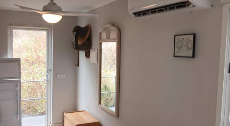 Holiday apartment with jacuzzi — photo 4