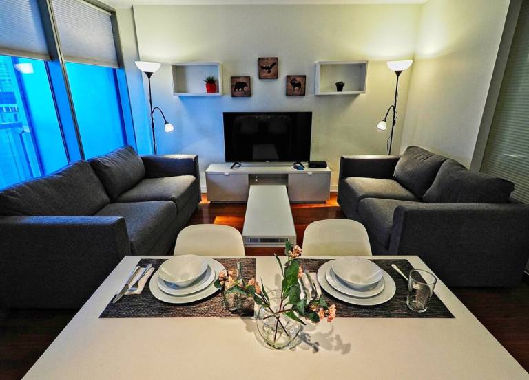 1BR Condo w Balcony Pool Gym
