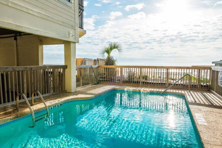Apartment Surfside Beach
