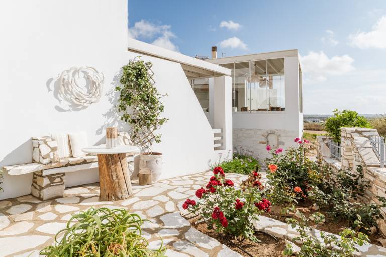 Apartment In A Hotel 'Aeolos Thalia Suite' with Sea View, Wi-Fi and Air Conditioning — photo 4