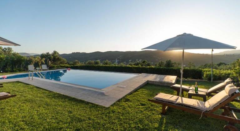 Villa with patio, pool & yard | Pets are welcome — photo 3