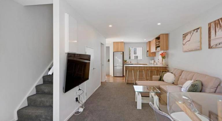 Holiday apartment with 2 rooms for 6 persons — photo 2