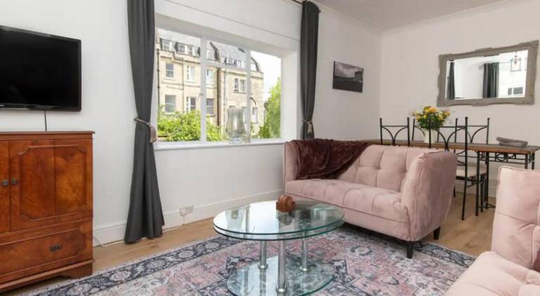Charming vacation home | Next to Roman Baths | Dogs allowed in Bath