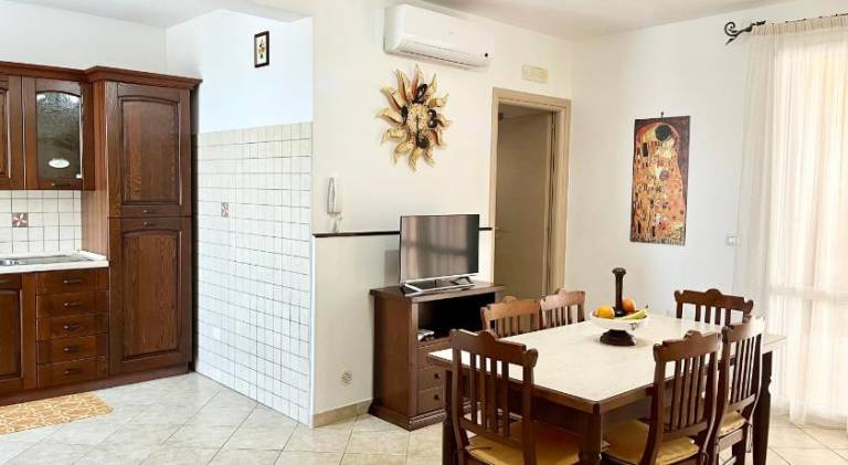 Vacation home with 3 rooms for 6 persons in Giurdignano