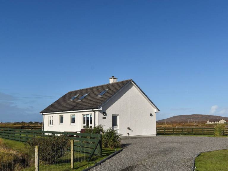 House Lochboisdale