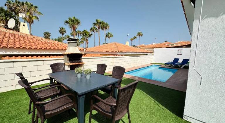 Villa with terrace, yard & private pool in Adeje