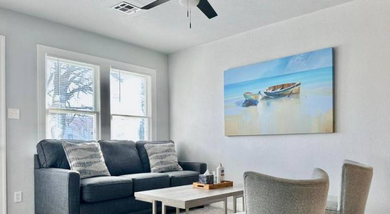 Vacation home with 2 rooms for 4 persons in Oklahoma City, OK