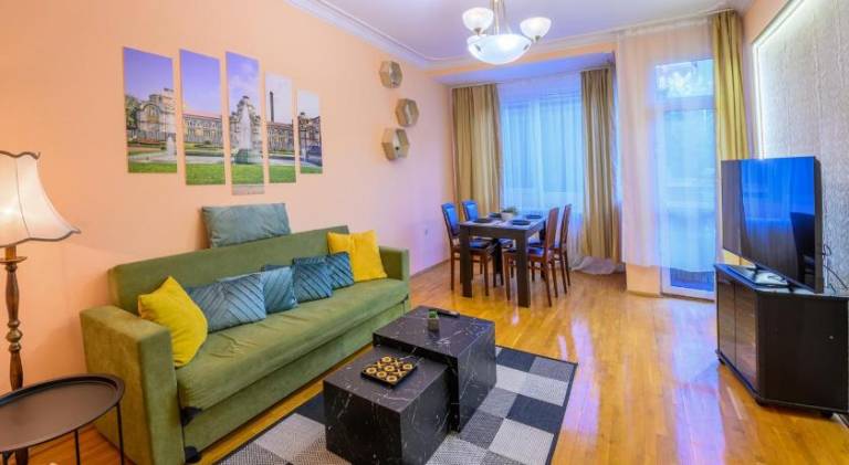 Cozy Central Apartment By NDK and Vitosha Blvd with Free secured parking and two terraces in Sofia