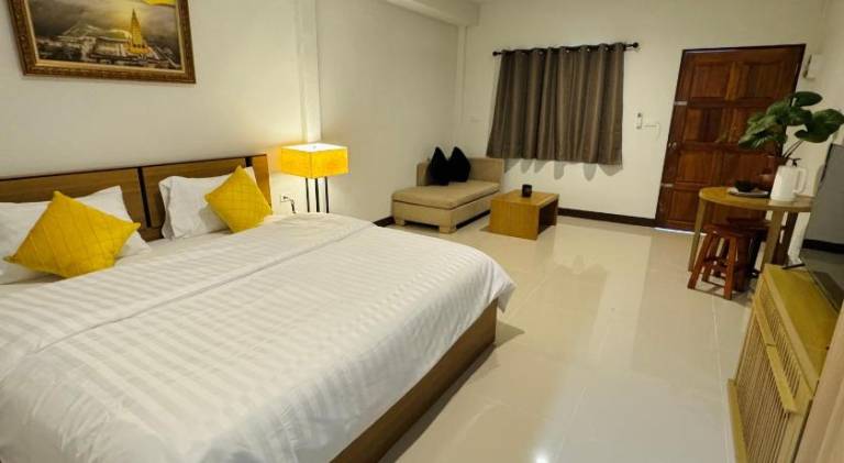Serviced apartment with patio & garden in Krabi