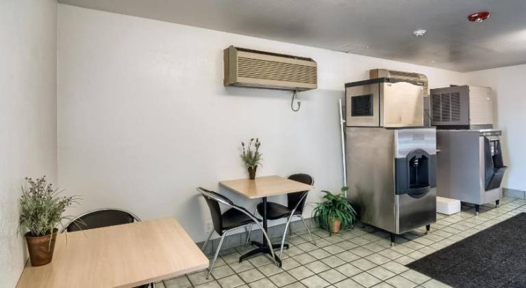 Motel 6 Grand Junction, CO — photo 4