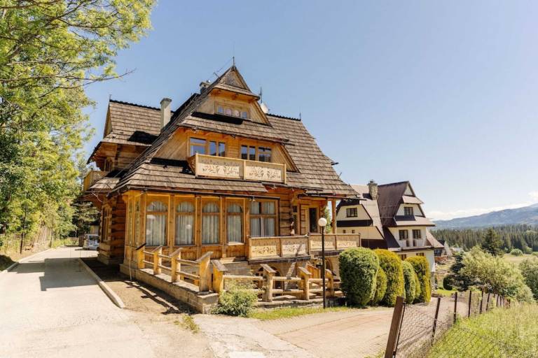 Apartament Dzianisz