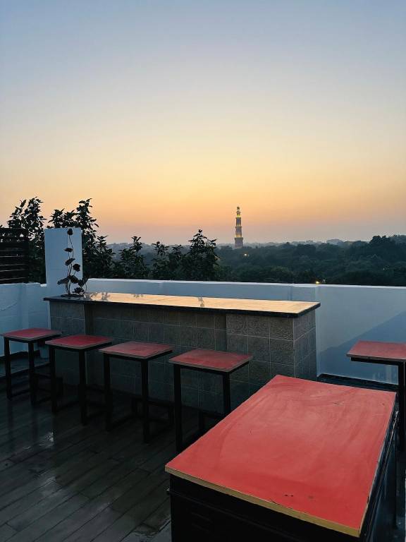Private Bar @ The Qutub in New Delhi
