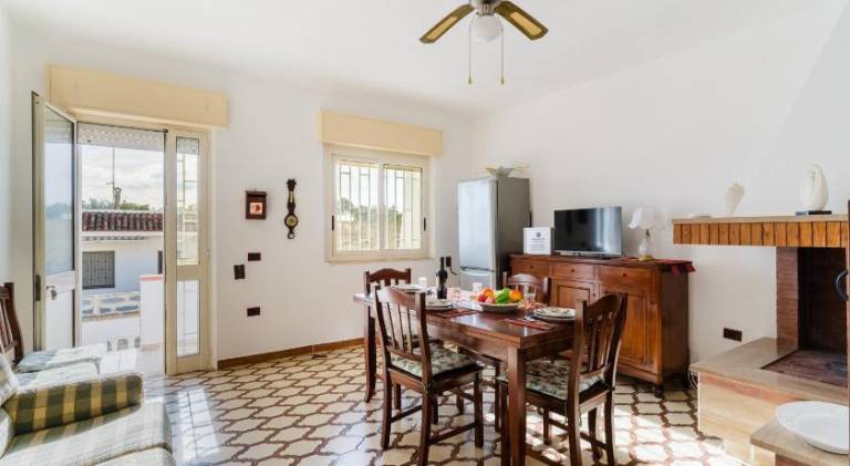 Villa with 1 room for 4 persons — photo 3