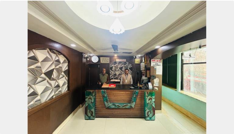 Hotel Jay Deluxe — photo 2