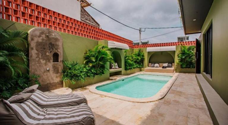 Vacation home with garden, pool & patio | Good for workation | Pets allowed — photo 3