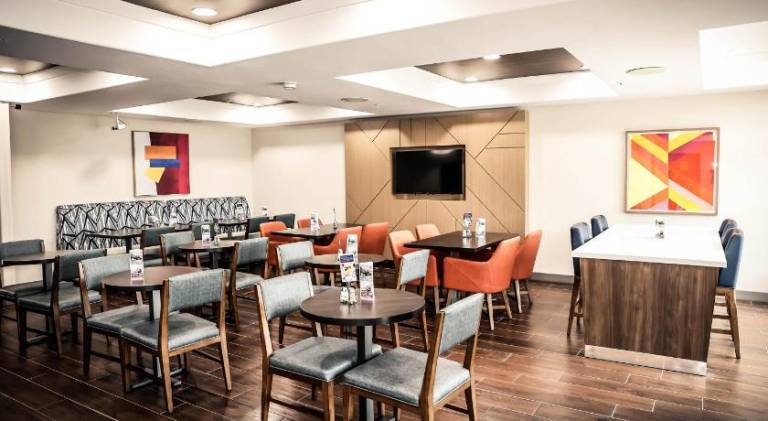 Holiday Inn Express Hotel & Suites Douglas, Wy By IHG — photo 3