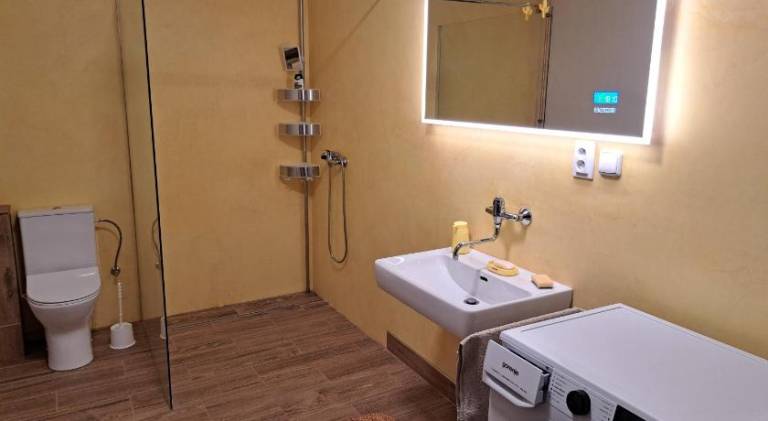 Holiday apartment with 1 room for 6 persons — photo 2