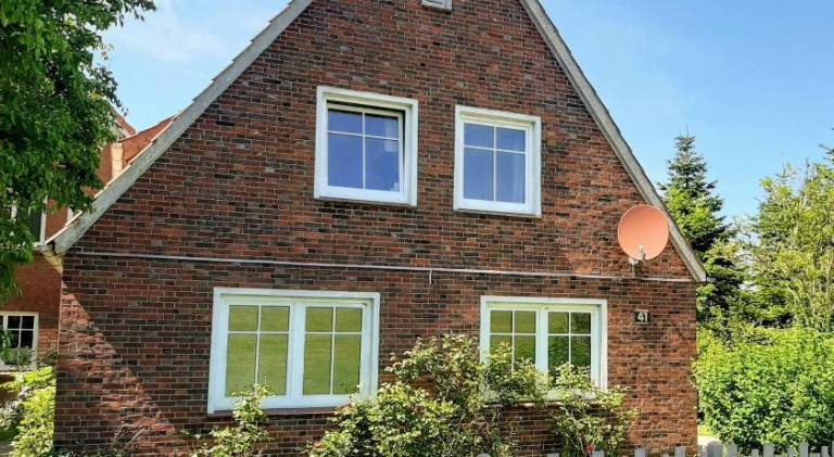 Holiday apartment with 3 rooms for 6 persons — photo 3