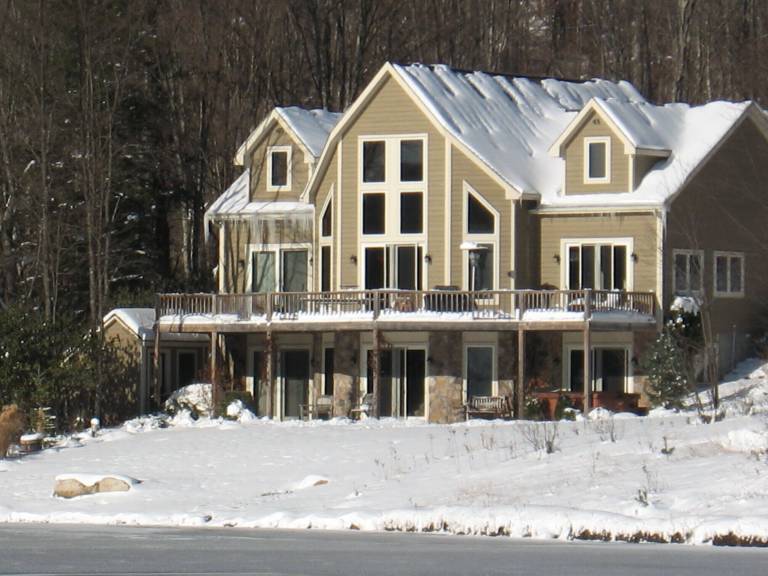 House Davis