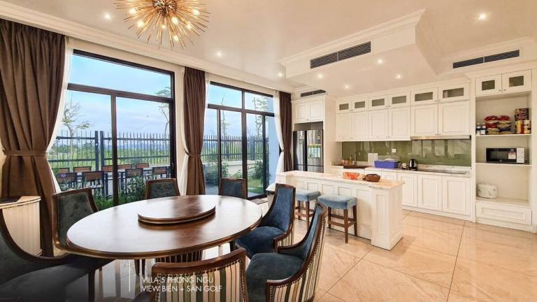 Phoenix Villas 800m 5Br Pool Garden Kitchen 815 — photo 3
