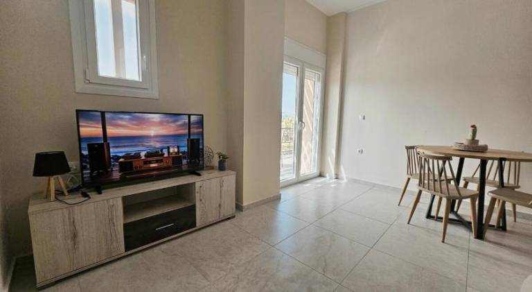 Rental apartment with terrace — photo 2