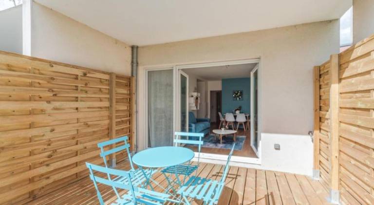 Holiday apartment with terrace & garden — photo 4