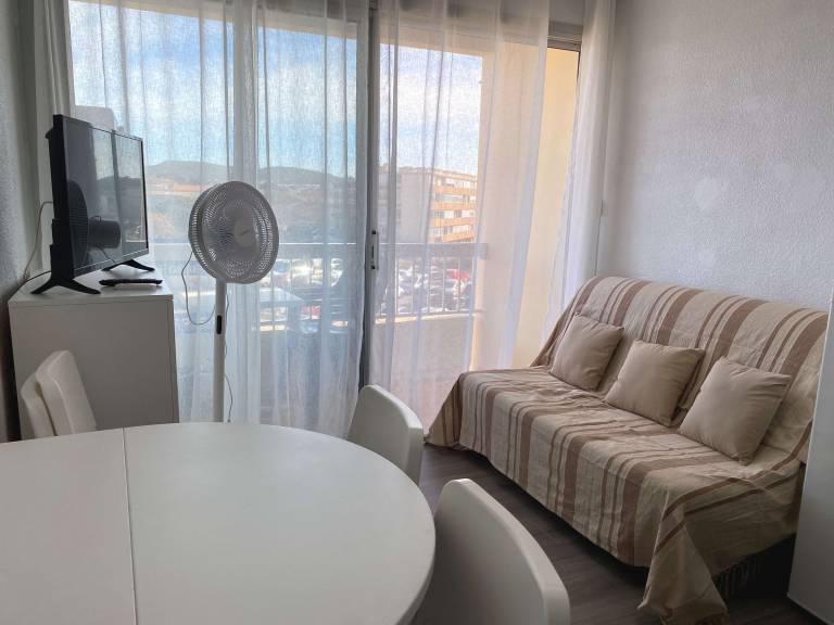 Charming T1 Apt with Balcony, 5 mins to Thermal Baths & Shops — photo 5
