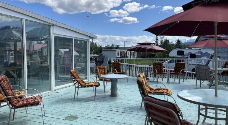 Kluane Park Inn — photo 3
