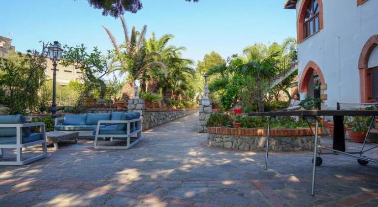 Rental apartment with barbeque, garden & patio | Dogs allowed — photo 4
