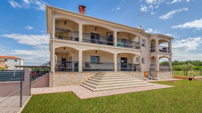 Apartman  Filipini
