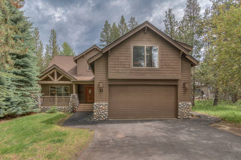 Vacation home with barbecue, jacuzzi & fast internet — photo 3