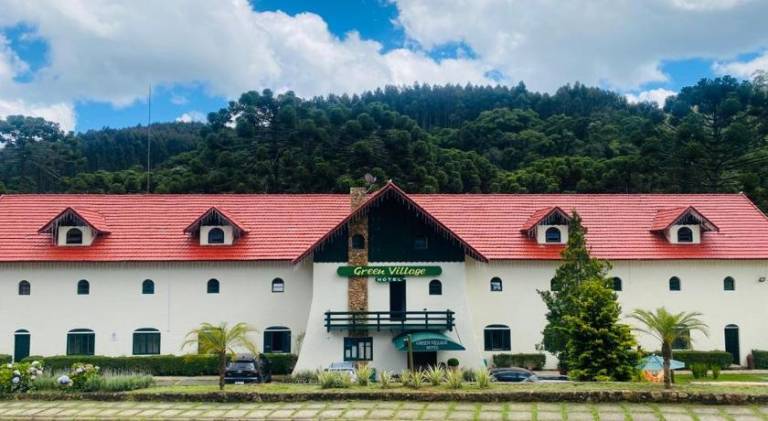 Green Village Hotel in Camanducaia