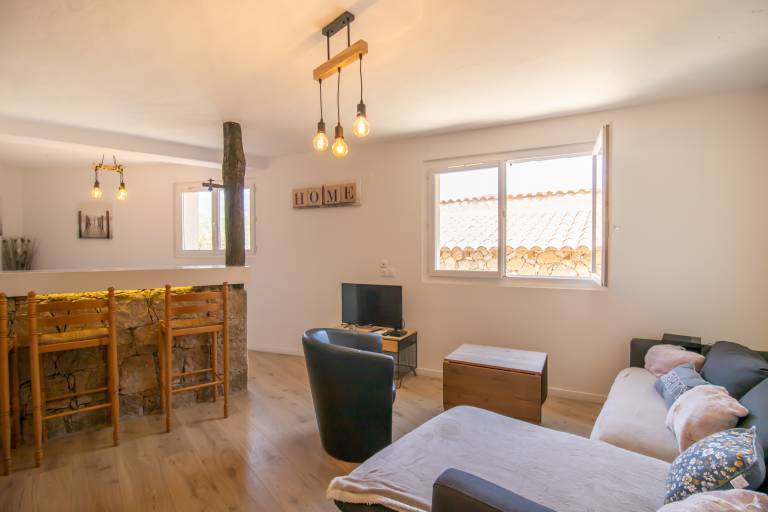 Villa with 3 rooms for 6 persons in Sartene