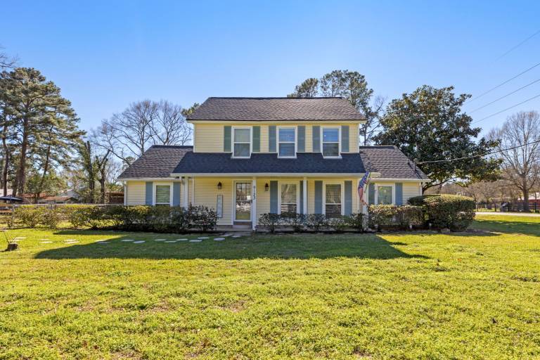 House  The Woodlands