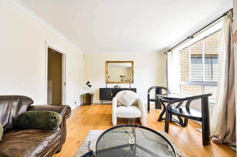 Beautiful vacation home | Next to Buckingham Palace | Perfect for remote work | Pet-friendly in London, KY