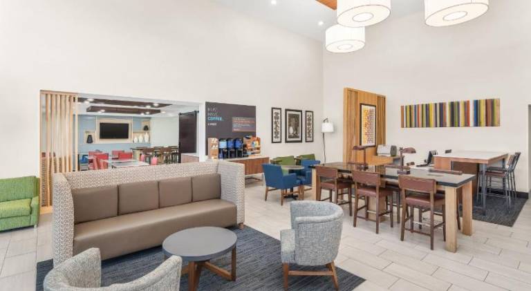 Holiday Inn Express Hotels & Suites Greenville-Spartanburg/Duncan By IHG — photo 2