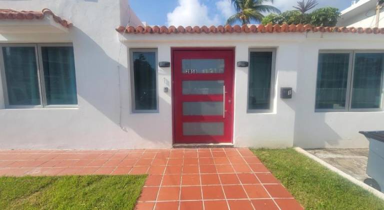 House with garden in San Juan