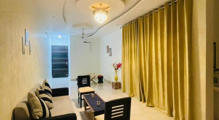 Bed and breakfast  Golf City